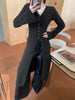Clara | V-Ausschnitt Kleid mit Knopfdesign