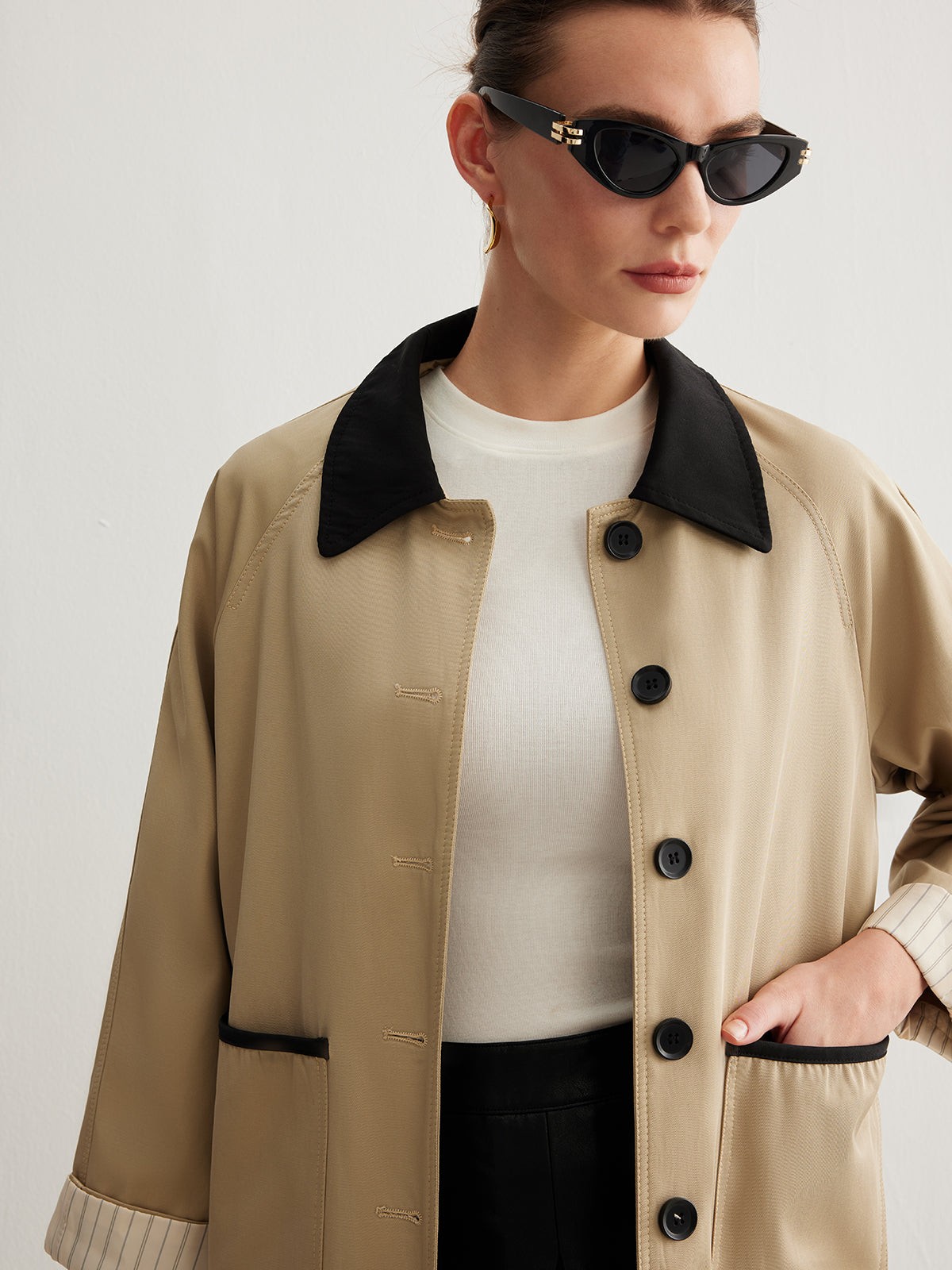 Clara | Freizeit-Trenchcoat im Farbblock-Design