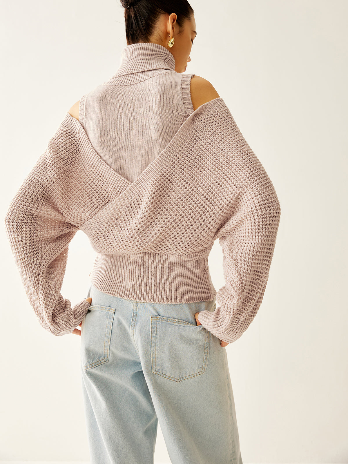 Lara | Eleganter Wolle-Baumwoll-Pullover mit Cold Shoulder Design