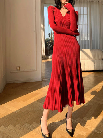 Clara | Elegantes V-Ausschnitt-Plisseekleid