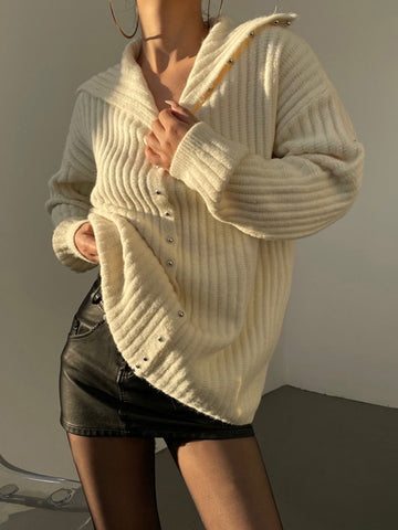 Emilia | Eleganter Knopf-Cardigan