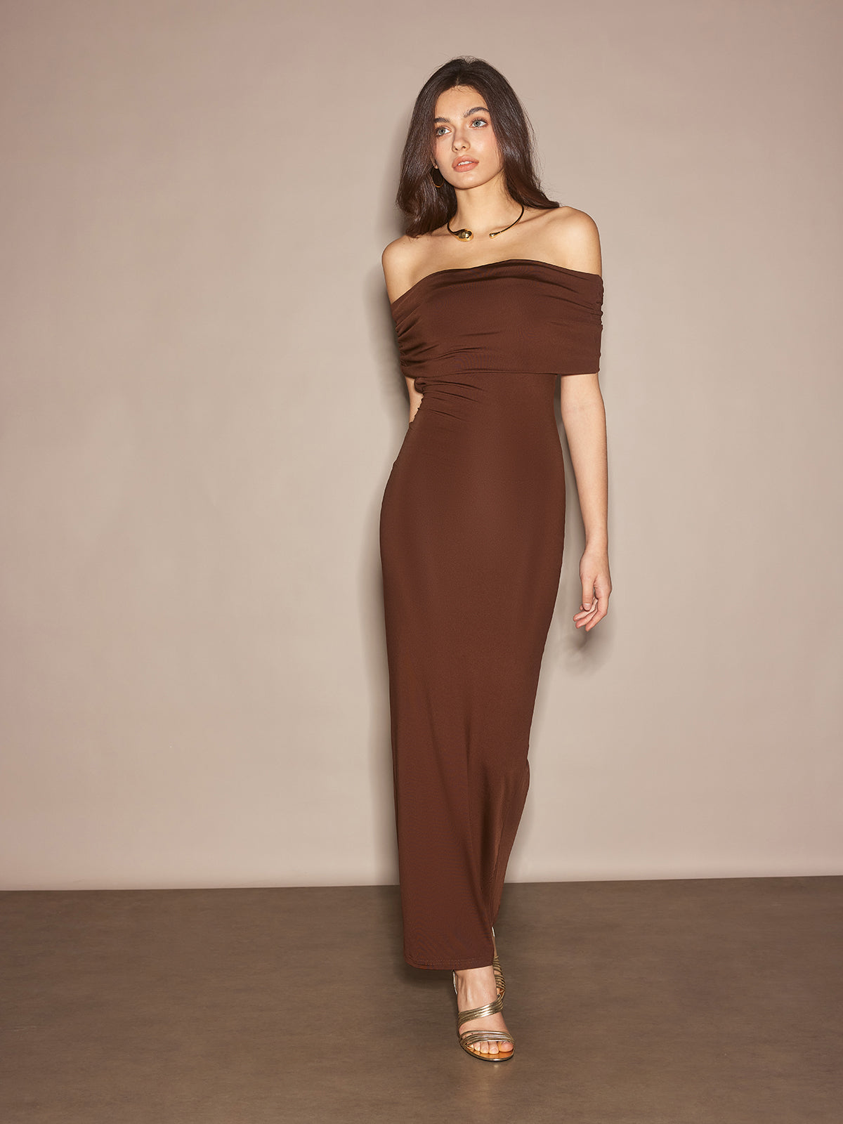 Lisa | Elegantes Off-Shoulder Maxikleid