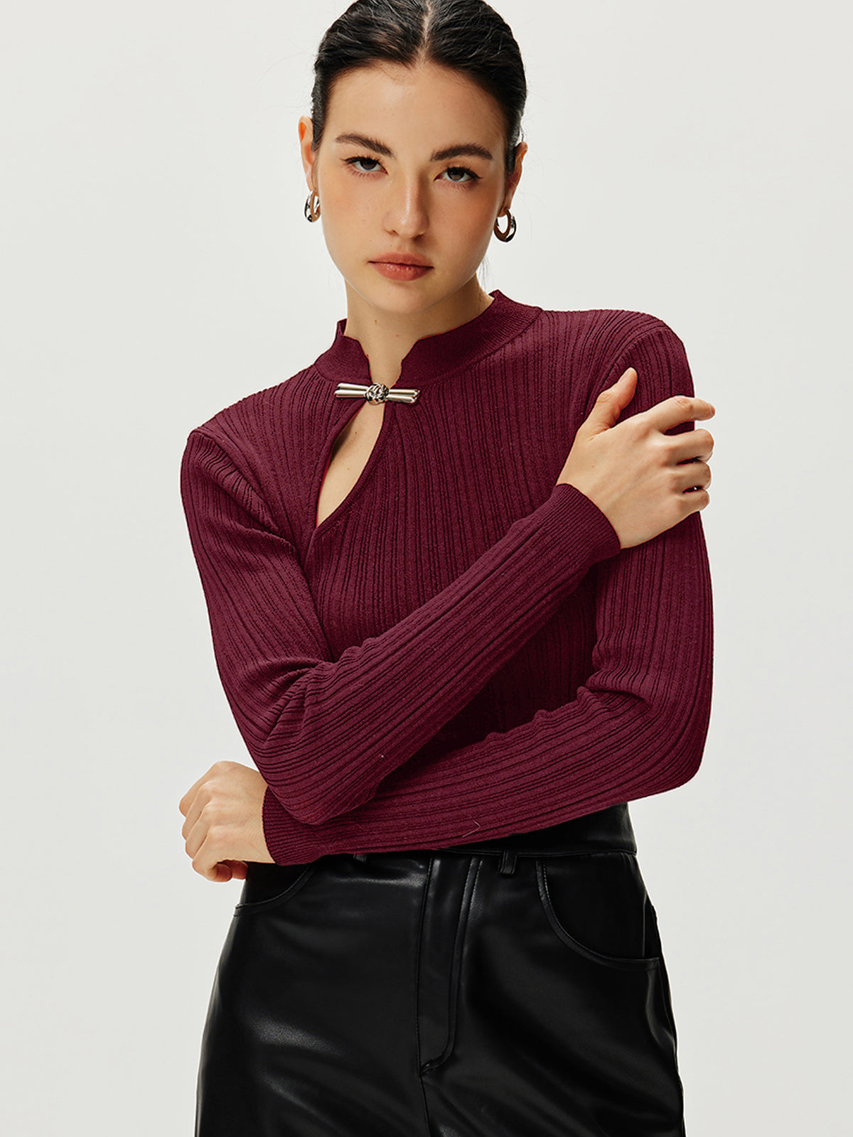 Leonie | Asymmetrischer Geknoteter Pullover