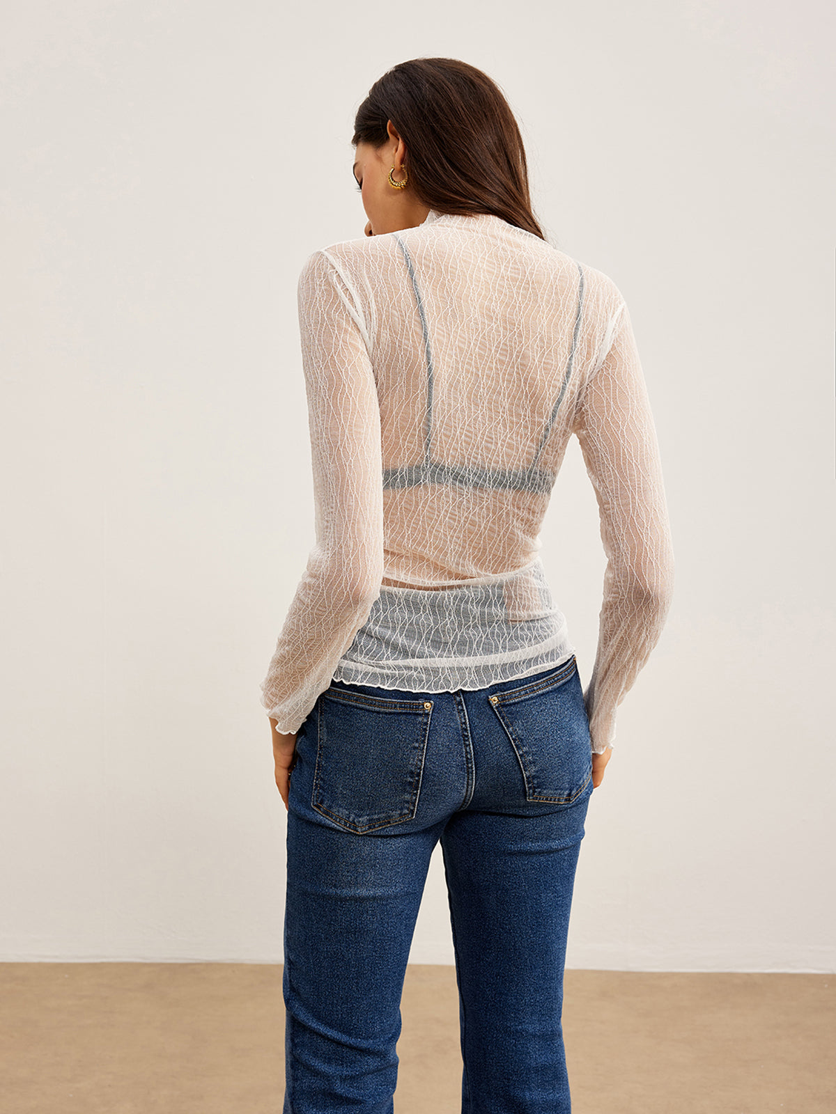 Mia | Elegantes T-Shirt mit Lettuce Trim