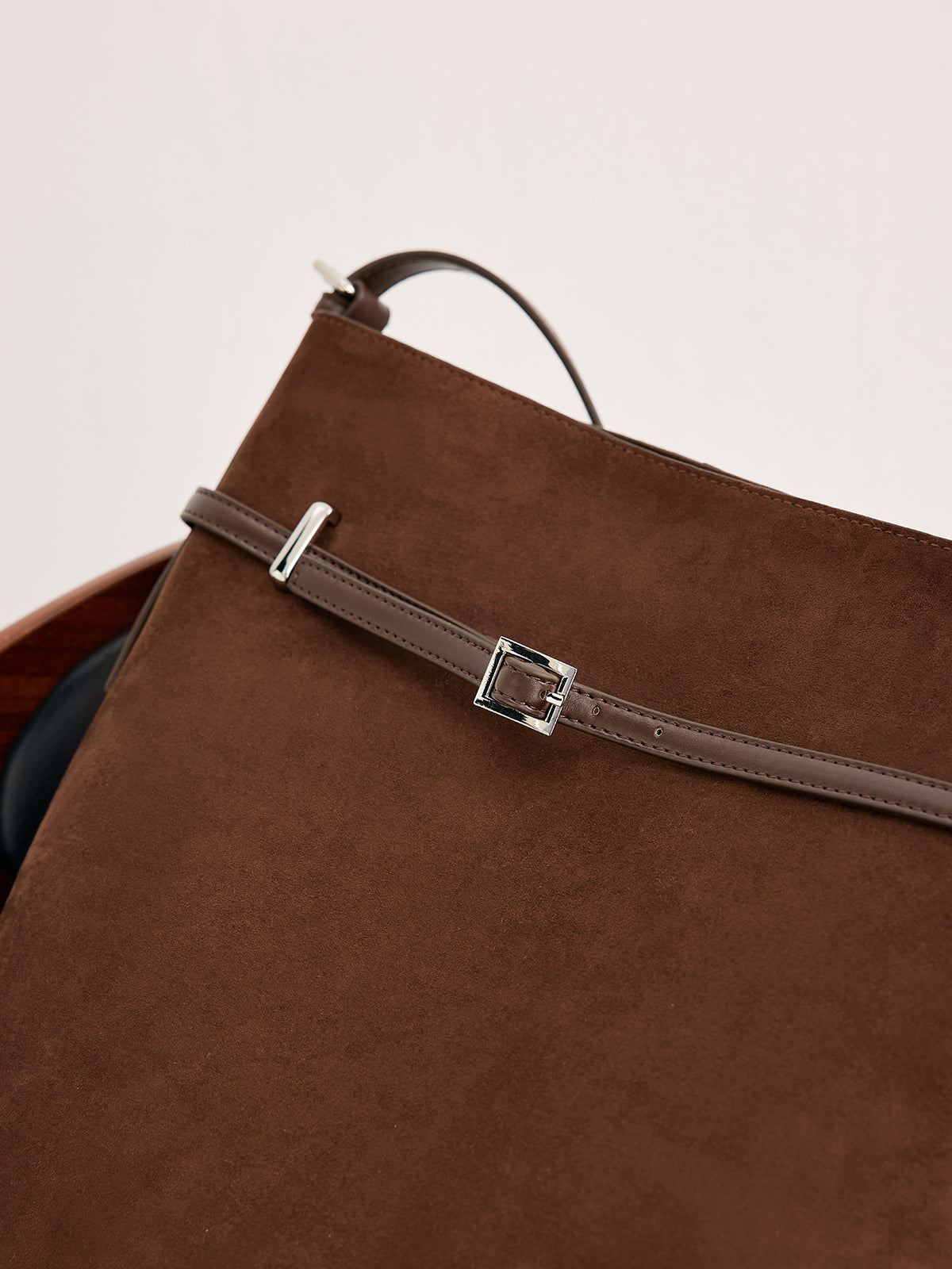 Anja | Vielseitige Wildlederimitat Bucket Bag