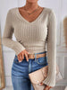 Vicky | V-Ausschnitt Rippstrick Bluse