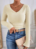 Vicky | V-Ausschnitt Rippstrick Bluse