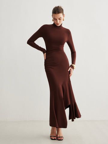 Clara | Asymmetrisches Maxikleid mit hohem Kragen