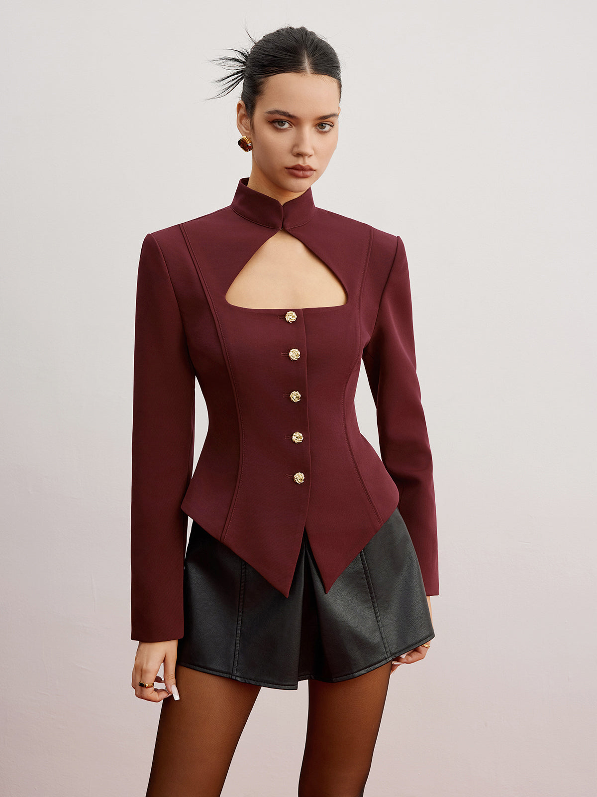 Clara | Cutout Slim Blazer mit Schulterpolstern