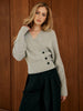 Florian | Stilvoller Pullover mit Wickelknöpfen