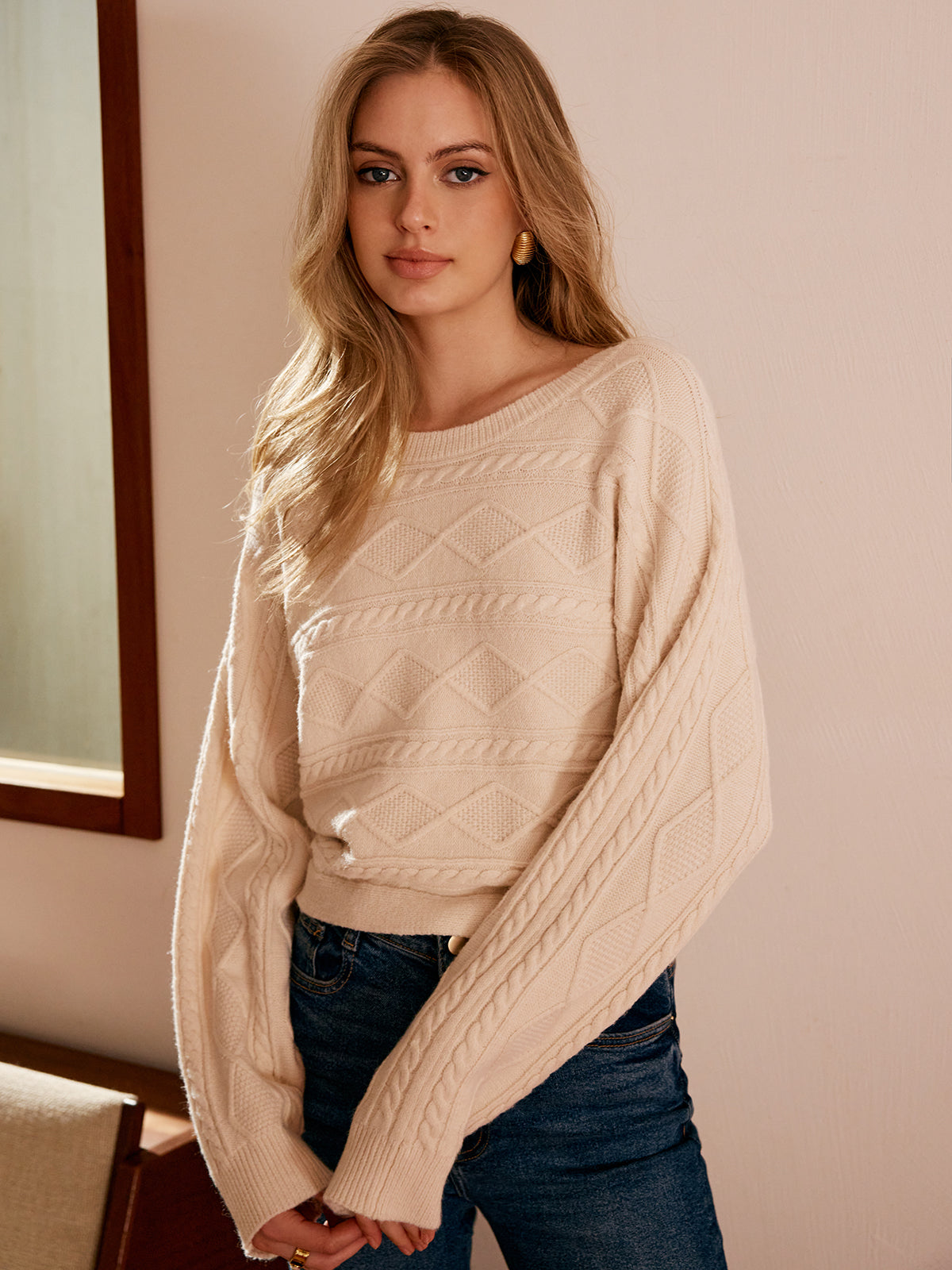 Mia | Kabelstrick-Pullover mit Schleifen-Details