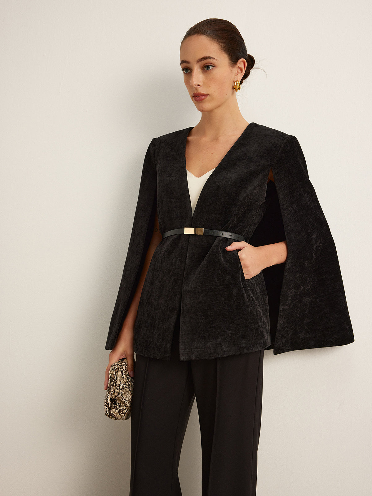Clara | Edler Velvet Umhang