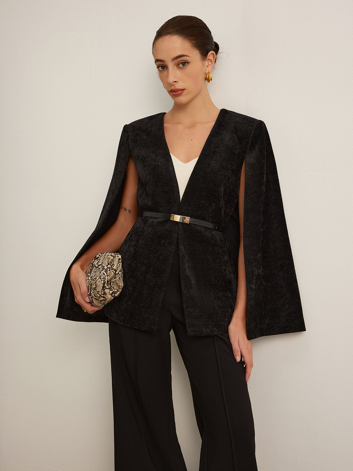 Clara | Edler Velvet Umhang