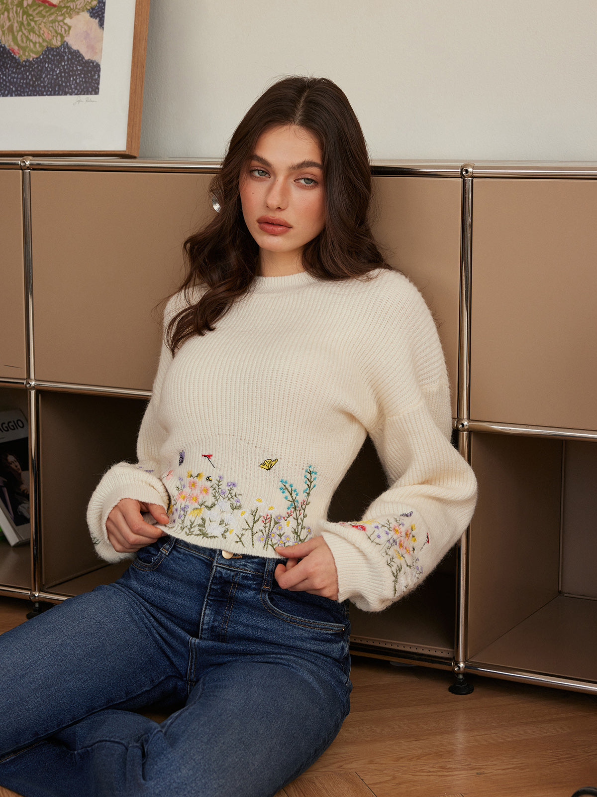 Emilia | Romantischer Pullover mit Stickerei