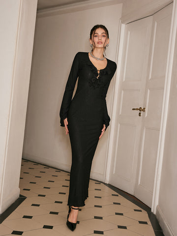 Clara | Elegantes Kleid mit Glockenärmeln und Lattichsaum