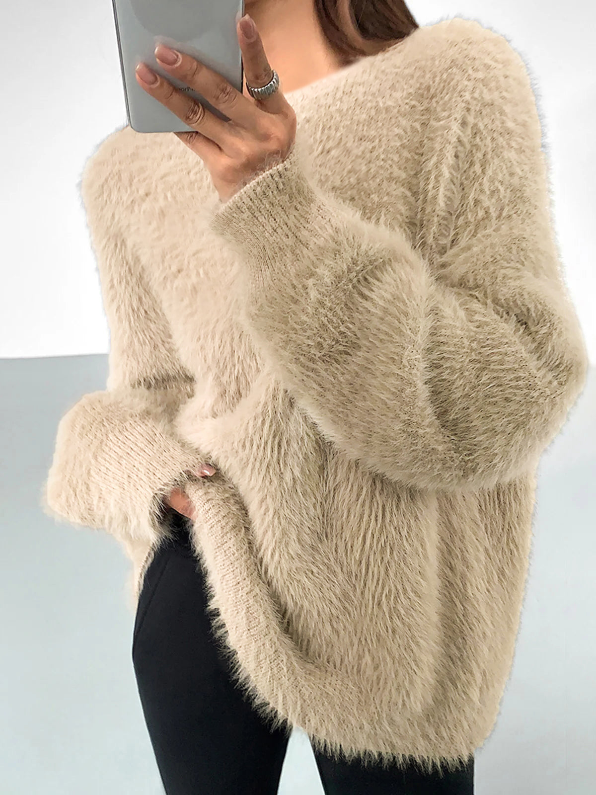 Max | Minimalistischer Fuzzy Pullover