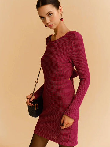 Lena | Elegantes rückenfreies Strickkleid mit Waffelschleife