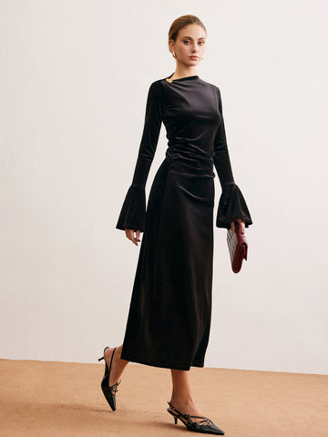 Laura | Glamouröses Samt-Longkleid mit Rüschenärmeln