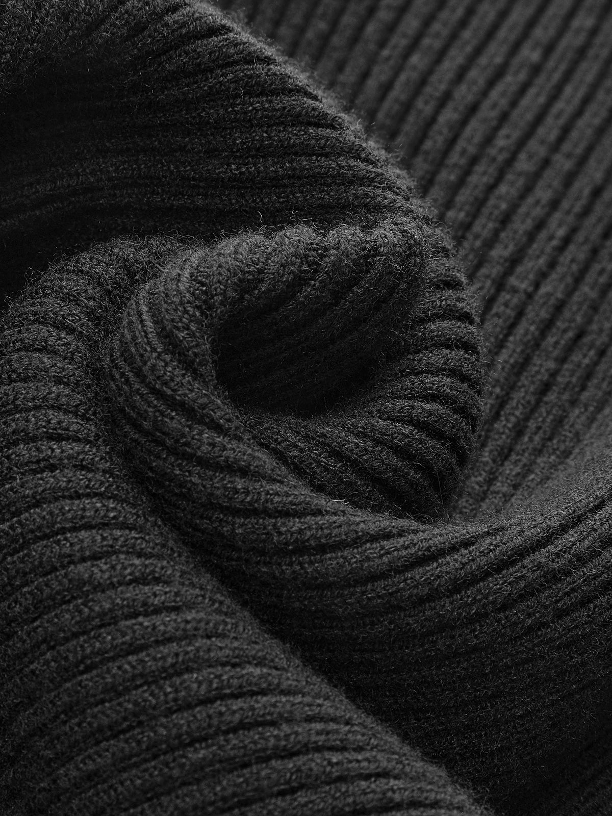 Clara | Minimalistisches Rollkragen-Top aus Feinstrick