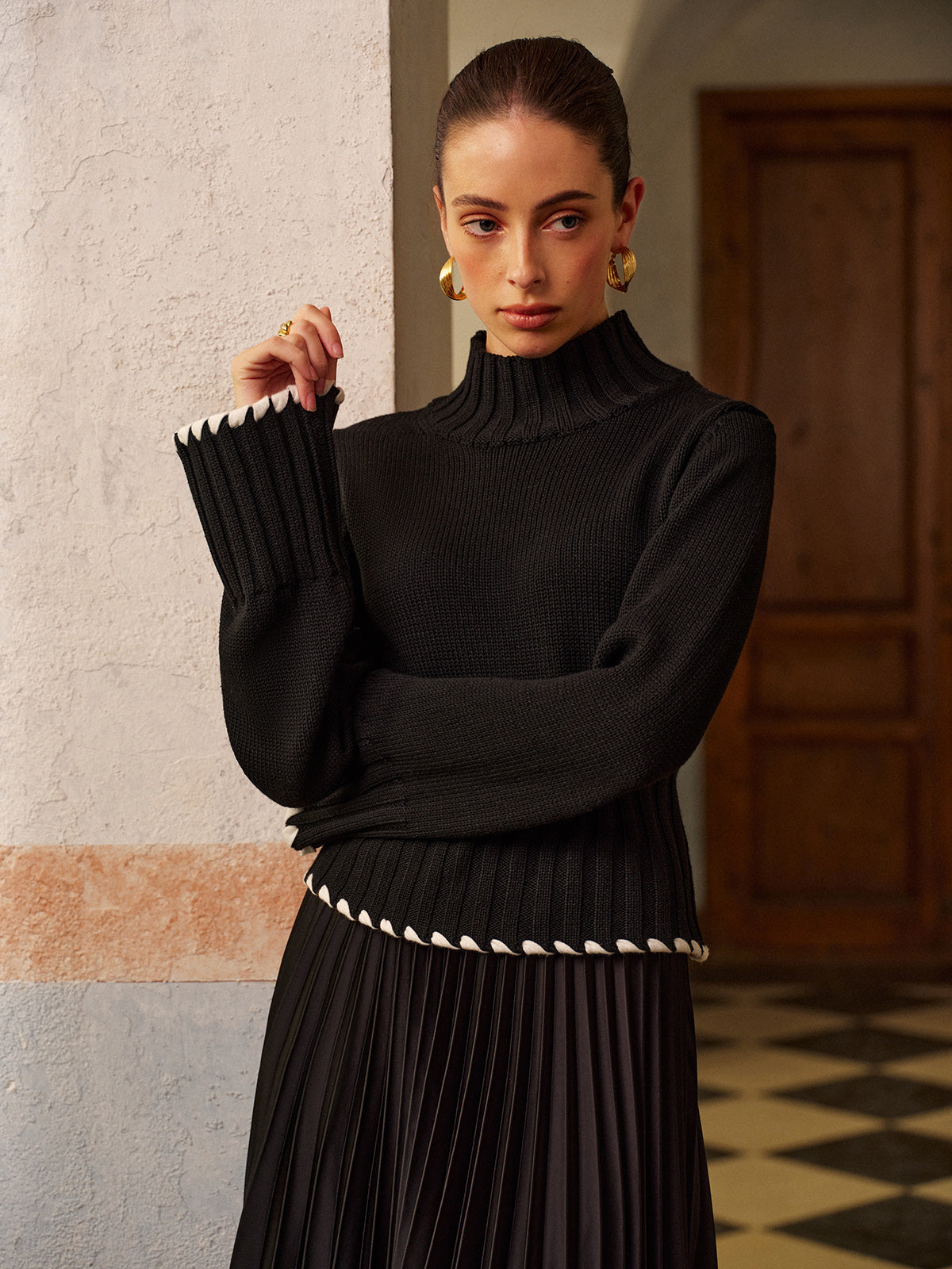 Emilia | Stilvolles Stricktop mit Kontrastdetails