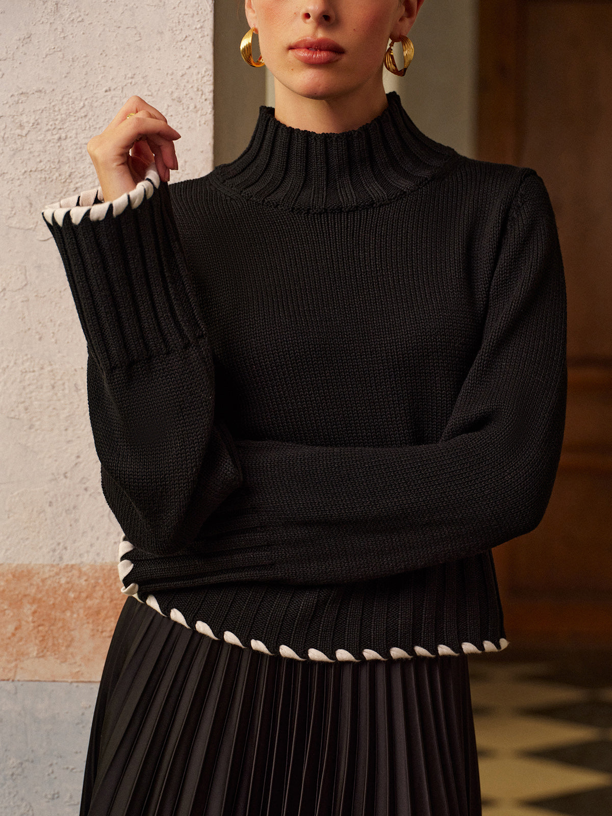 Emilia | Stilvolles Stricktop mit Kontrastdetails