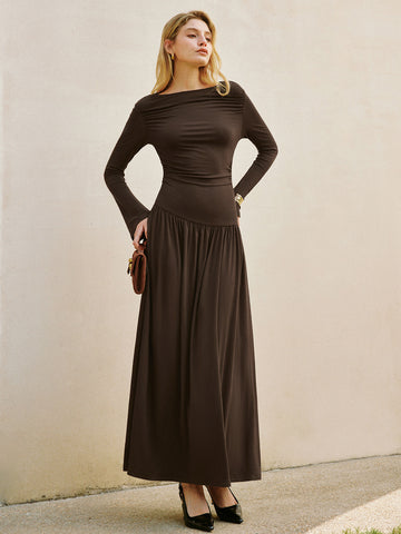 Clara | Elegantes Maxi-Kleid mit Glockenärmeln und Plissee-Details
