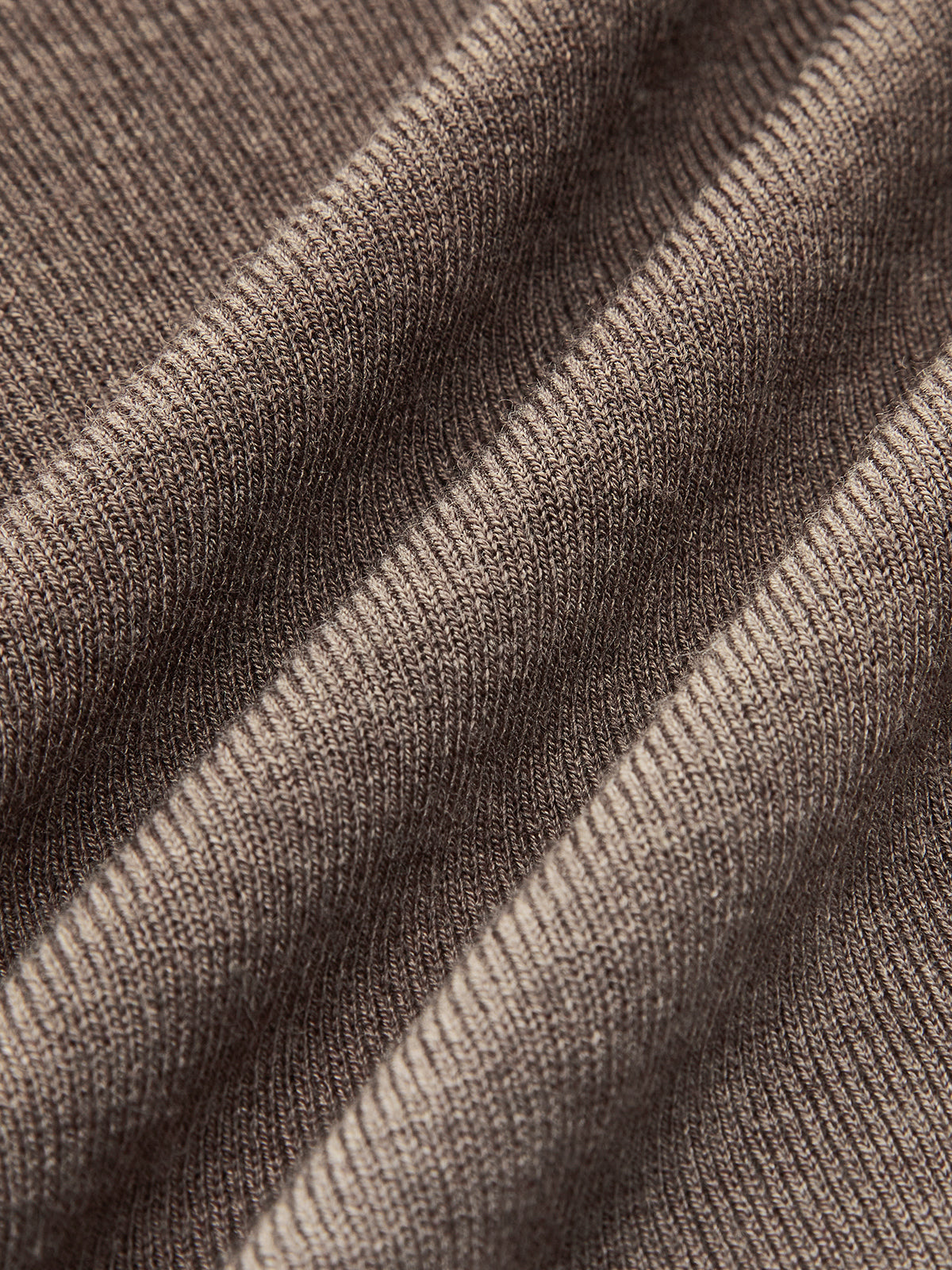 Anda | Stilvolles Oberteil mit Ombre-Design