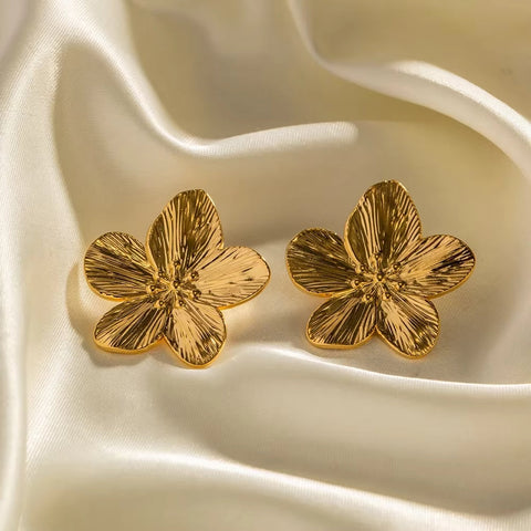 Rianne Blumenohrring Gold