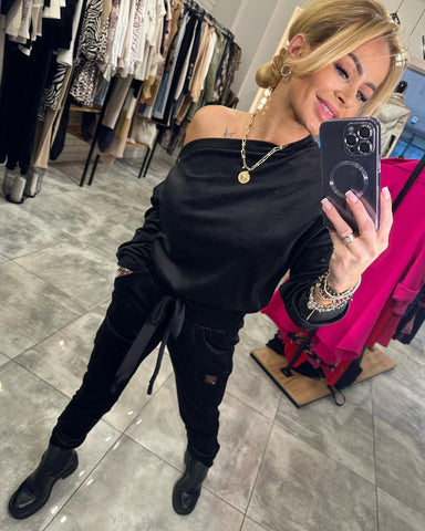 Amora | Stylische Latzhose für Damen – Komfort trifft Individualität