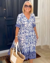 Esther | Bedrucktes Kleid mit V-Ausschnitt, elegant und stilvoll