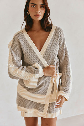 Dahlia | Chester Pullover