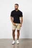 Trisha | Muskelbetonte Chino-Shorts in Stein