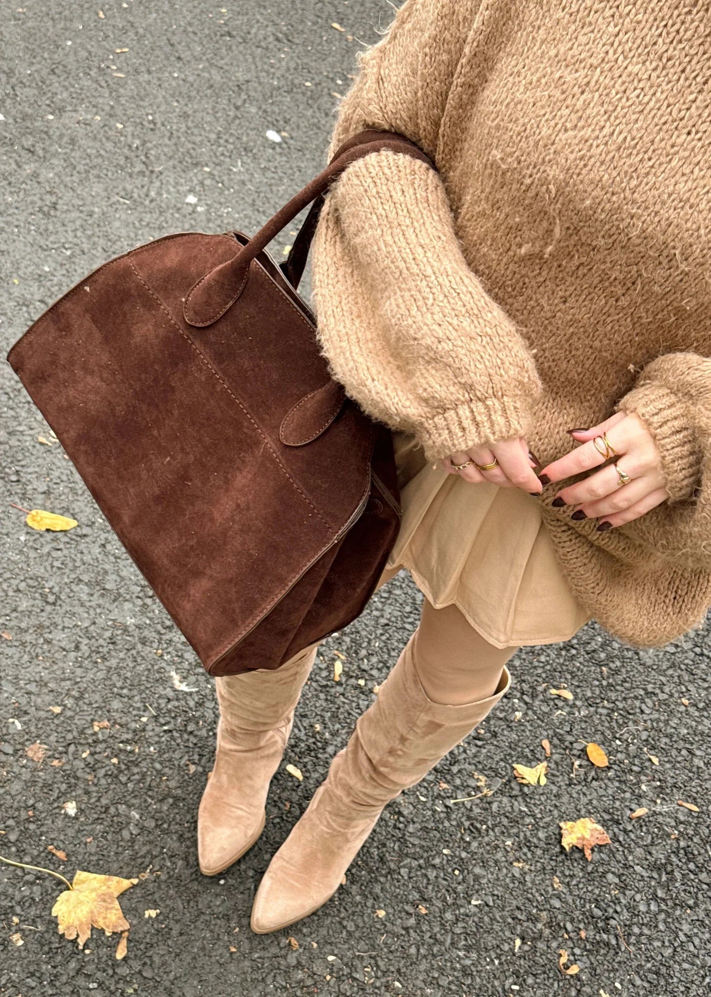 Esther | Veloursledertasche