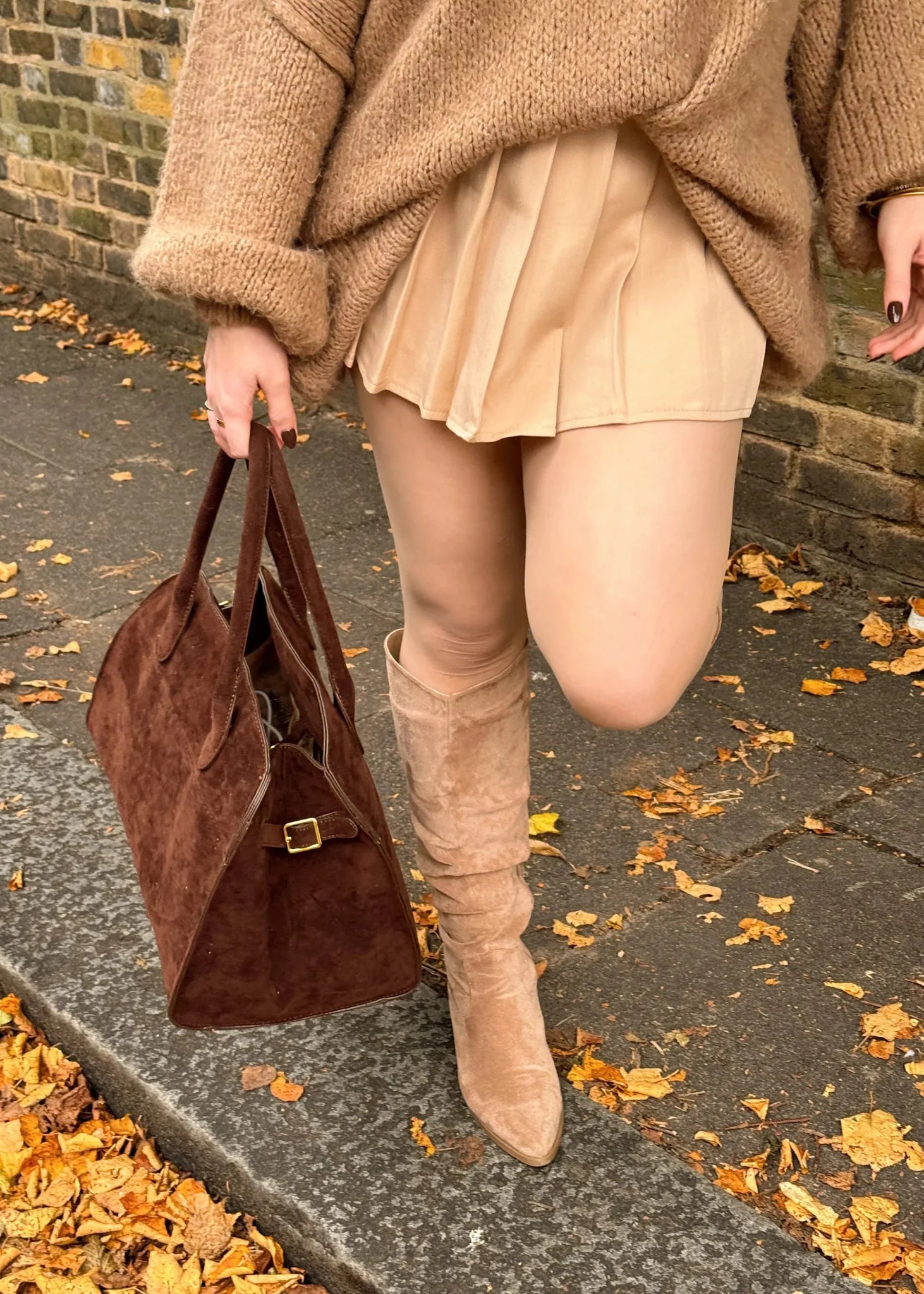 Esther | Veloursledertasche