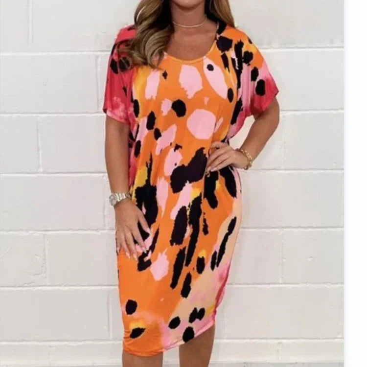 Mona | Lässiges, lockeres Kleid mit Leopardenmuster und Rundhalsausschnitt