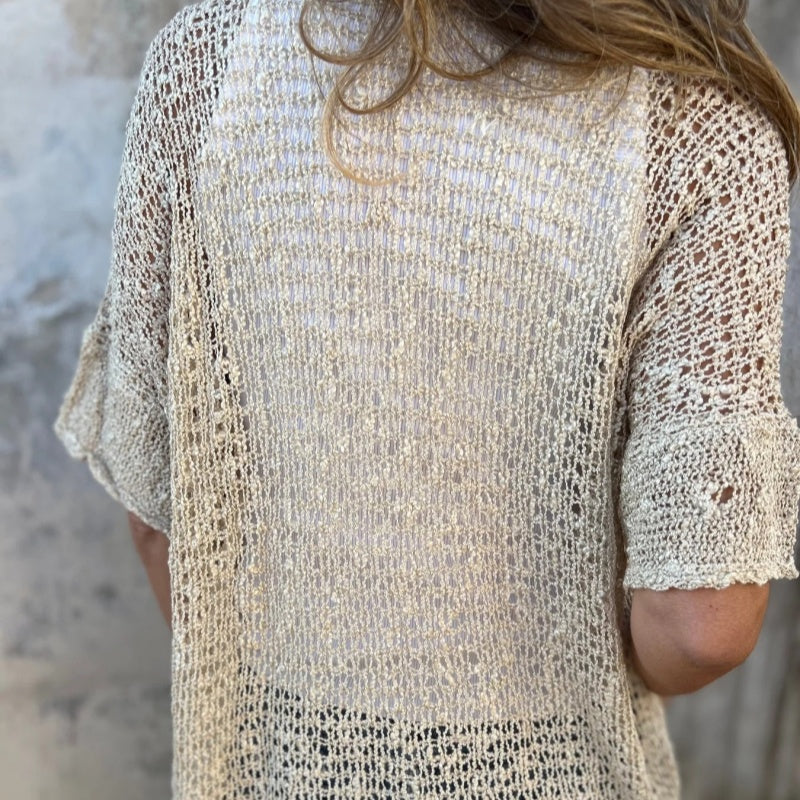 Zaidy | Einfarbiges gestricktes Damenoberteil mit einem Knopf