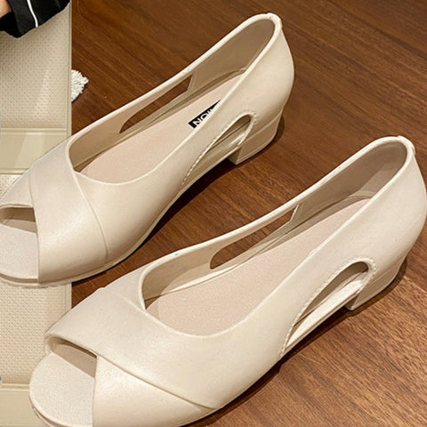 Abrinica | Bequeme Casual-Schuhe mit Cut-Outs und Chunky-Absatz