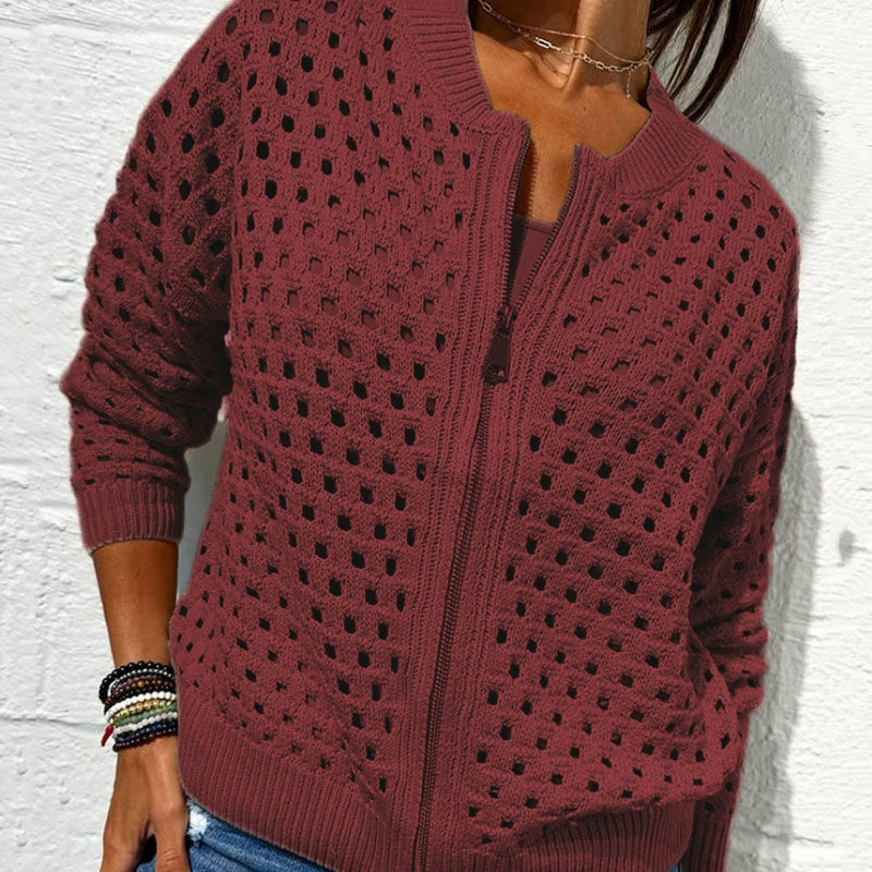 Jackie | Strickjacke für Damen mit Reißverschluss und Ausschnitten