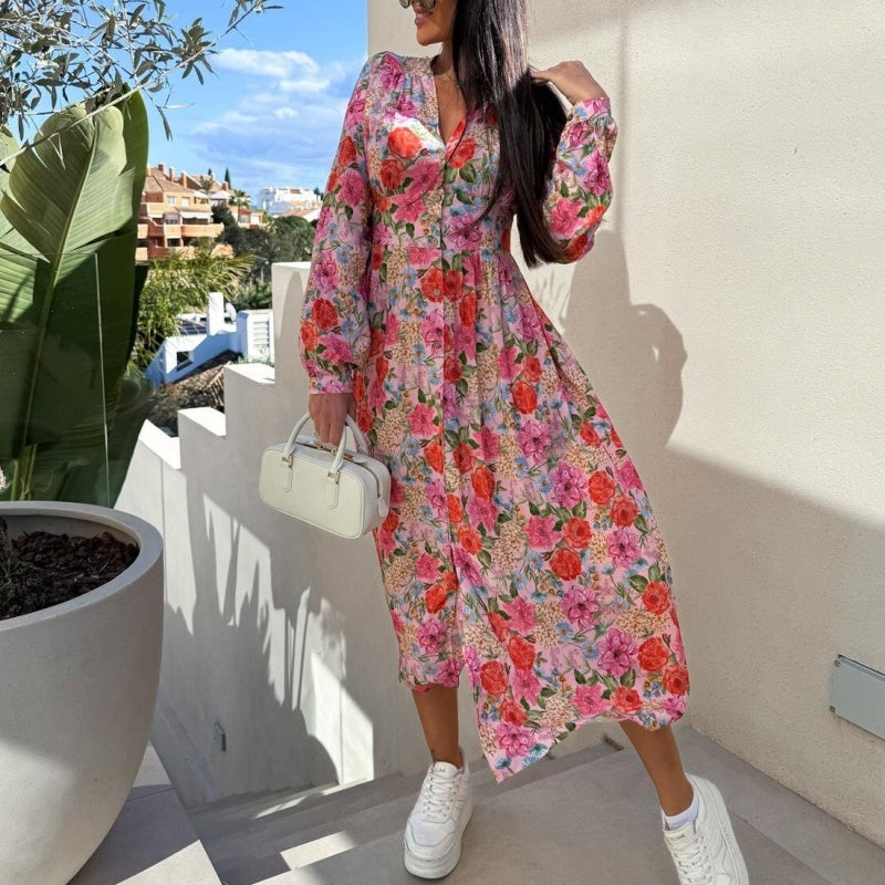 Eleanor | Langärmeliges, taillenbetontes Blumenkleid mit V-Ausschnitt und Knopfleiste