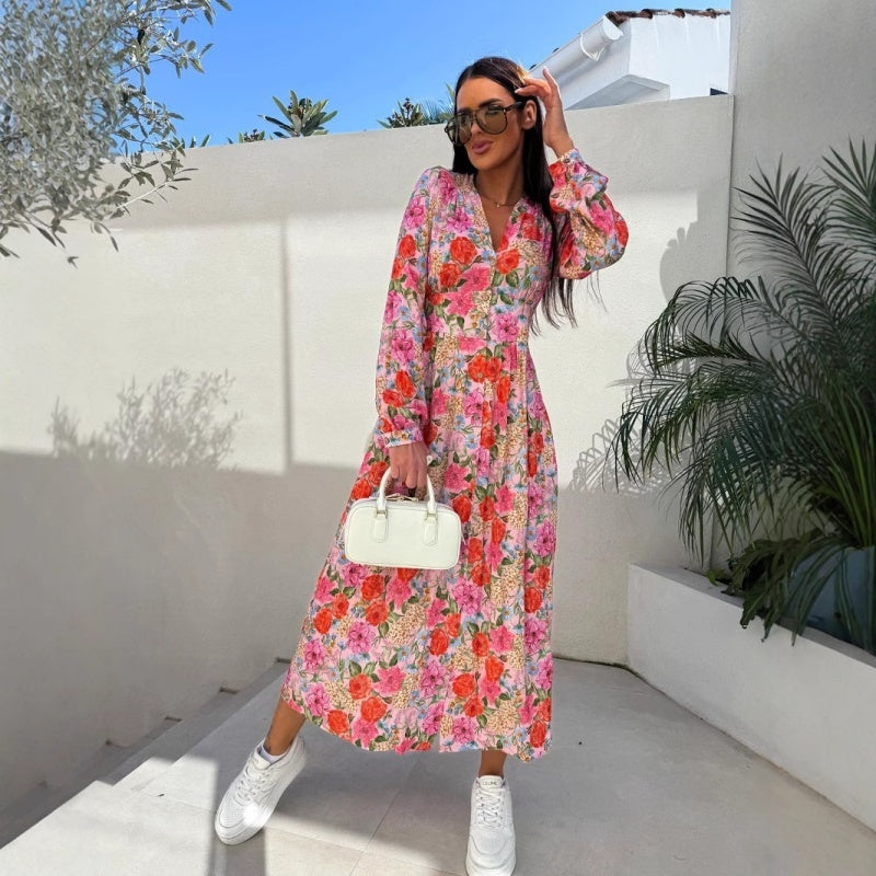 Eleanor | Langärmeliges, taillenbetontes Blumenkleid mit V-Ausschnitt und Knopfleiste
