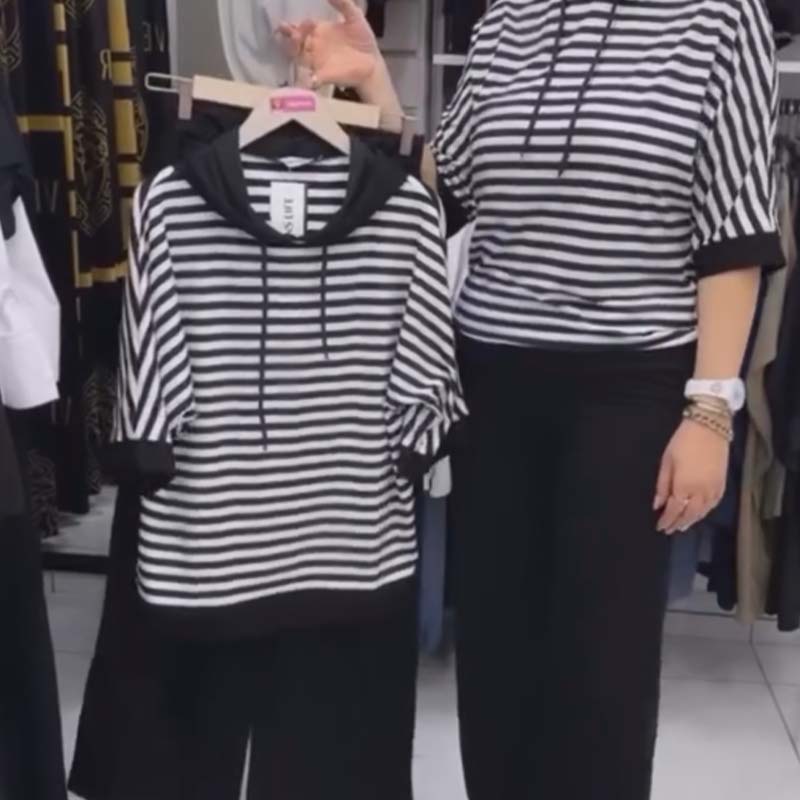 Kierra | Damen-Set aus gestreiftem Oberteil und einfarbiger Hose