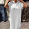 Adonisa | Damenkleid mit kurzen Ärmeln und Kapuze