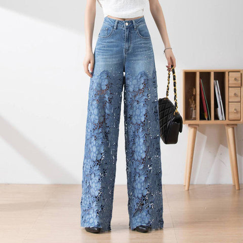 Marion | Damen blaue hochtaillierte Jeans mit weitem Bein, Lochmuster und Spitzeneinsätzen